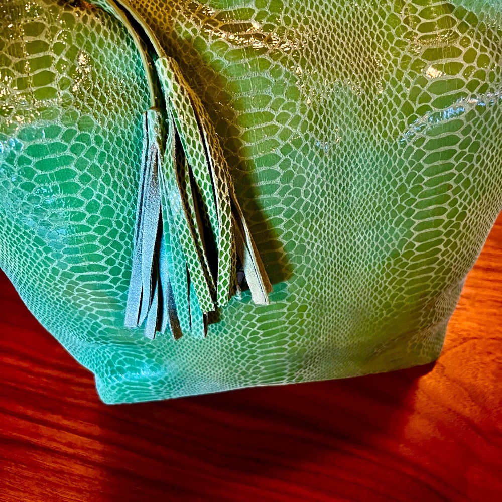 Buco Green Leather Shoulder Bag